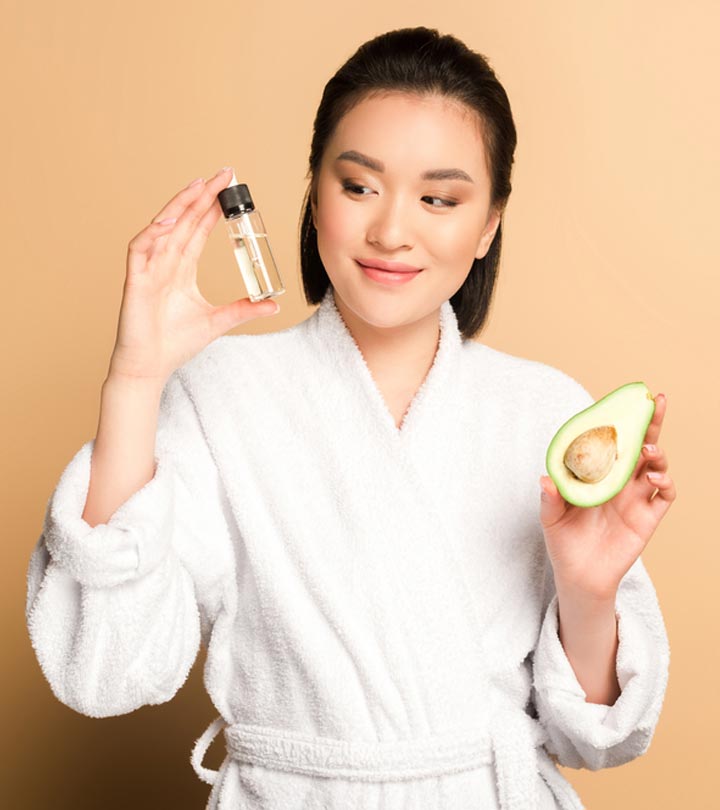  Flaunt a Flawless Face with These 7 Benefits of Avocado Oil!